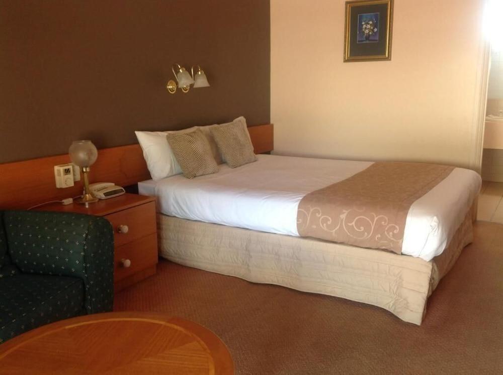 אצ'וקה Philadelphia Motor Inn מראה חיצוני תמונה