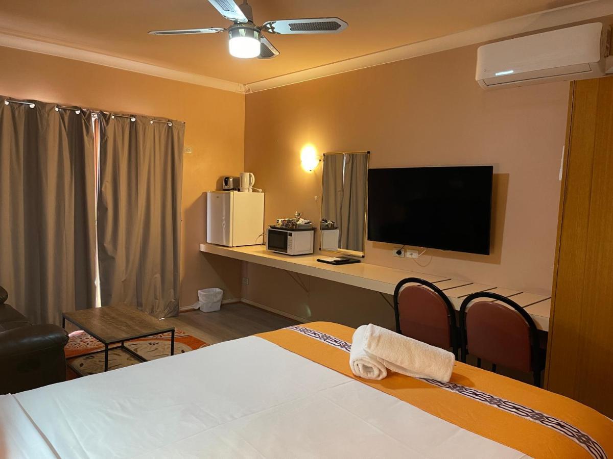 אצ'וקה Philadelphia Motor Inn מראה חיצוני תמונה