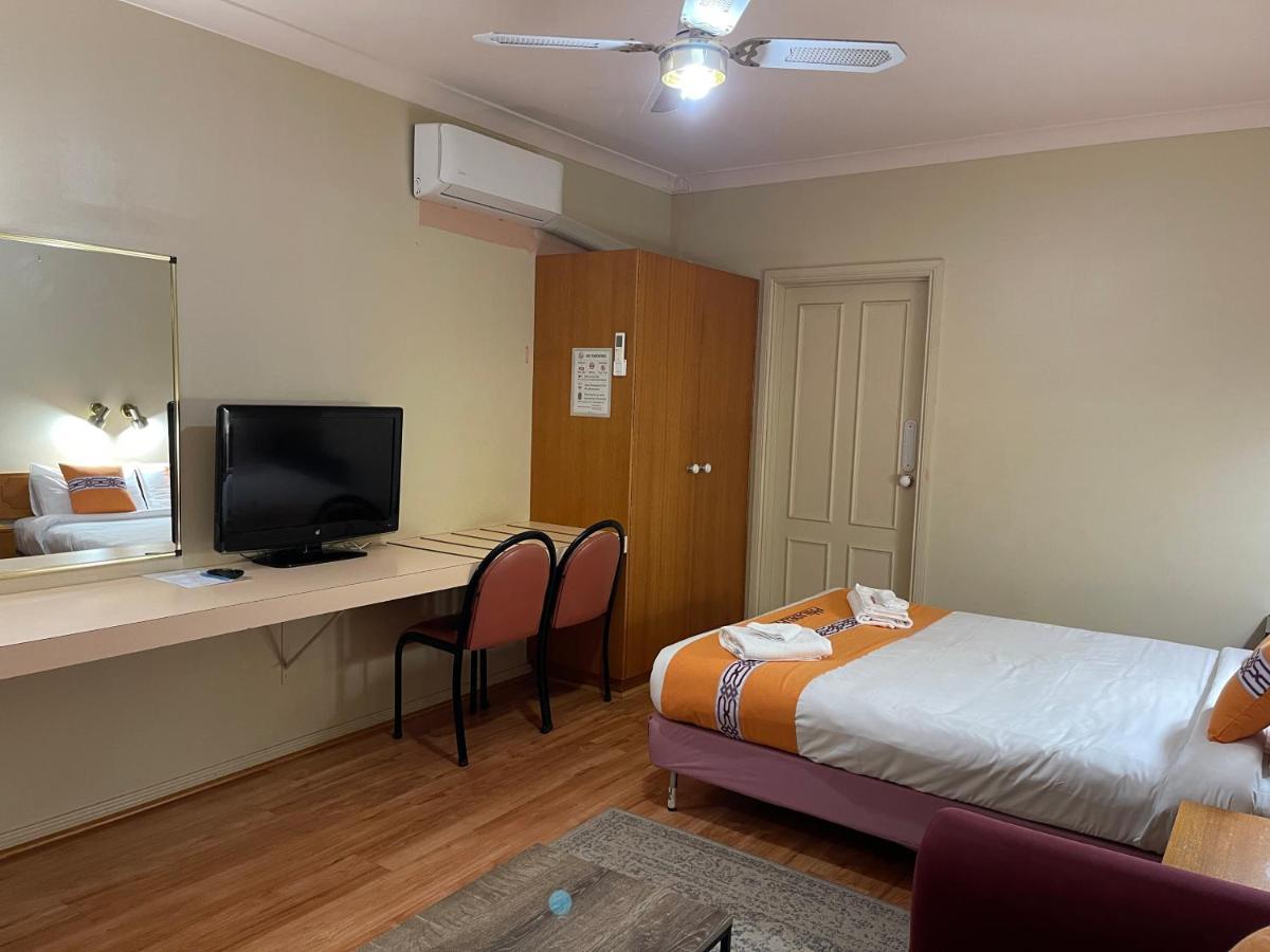 אצ'וקה Philadelphia Motor Inn מראה חיצוני תמונה