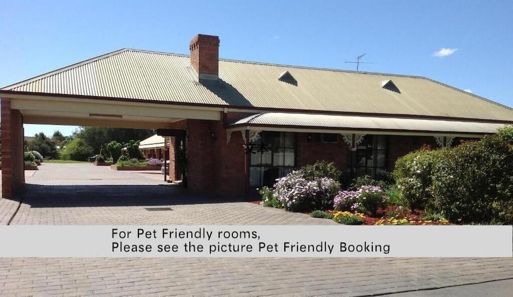 אצ'וקה Philadelphia Motor Inn מראה חיצוני תמונה