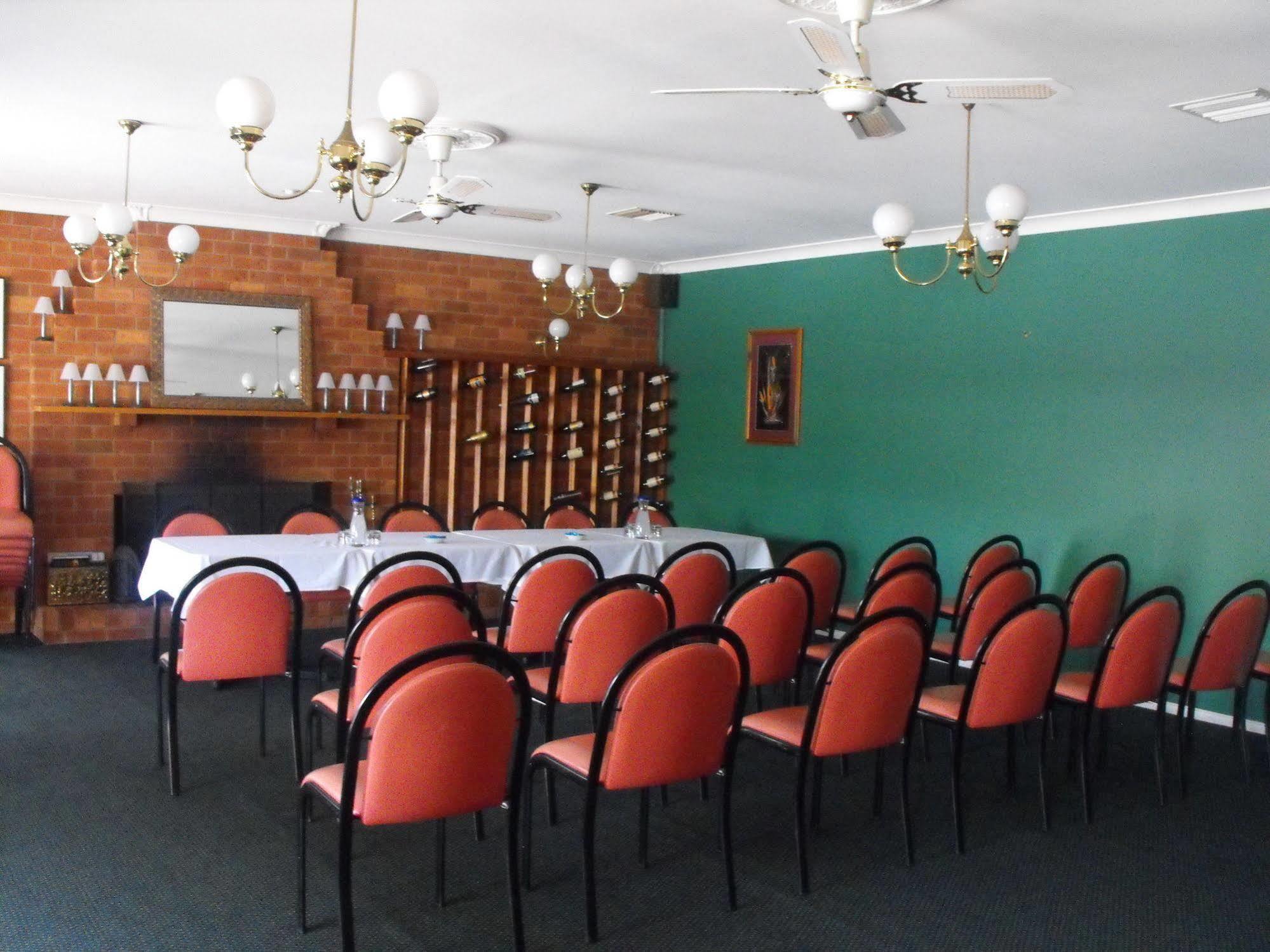 אצ'וקה Philadelphia Motor Inn מראה חיצוני תמונה